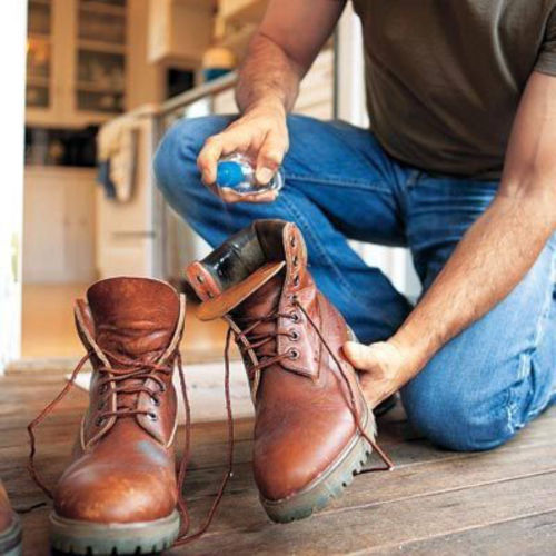 Les mauvaises odeurs sont synonyme de risque pour la santé, comment les éliminer quand on porte des chaussures de sécurité